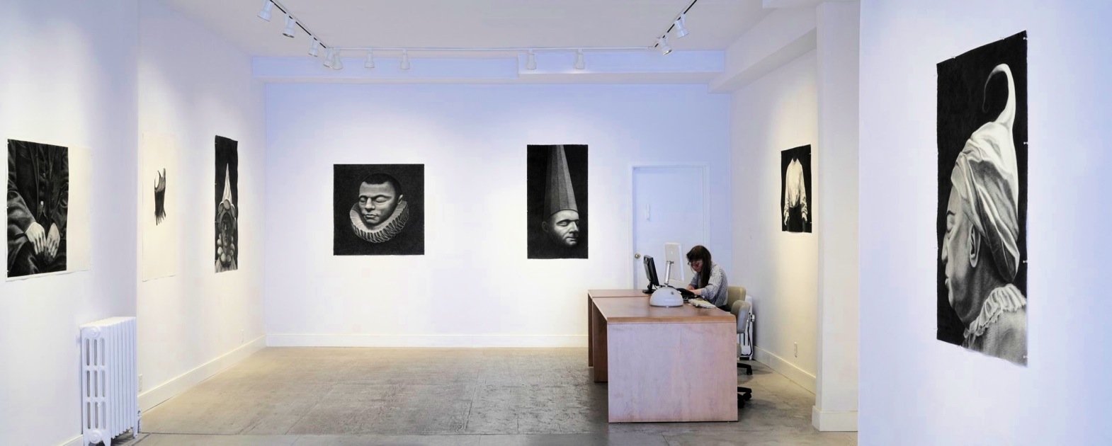 Loop Gallery